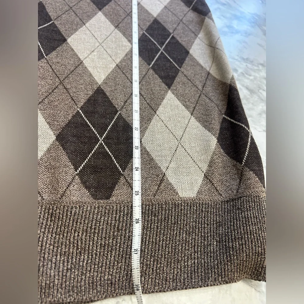 St. Patrick Brown & Cream Argyle V-Neck Sweater Vest/ XL - Picture 6 of 6